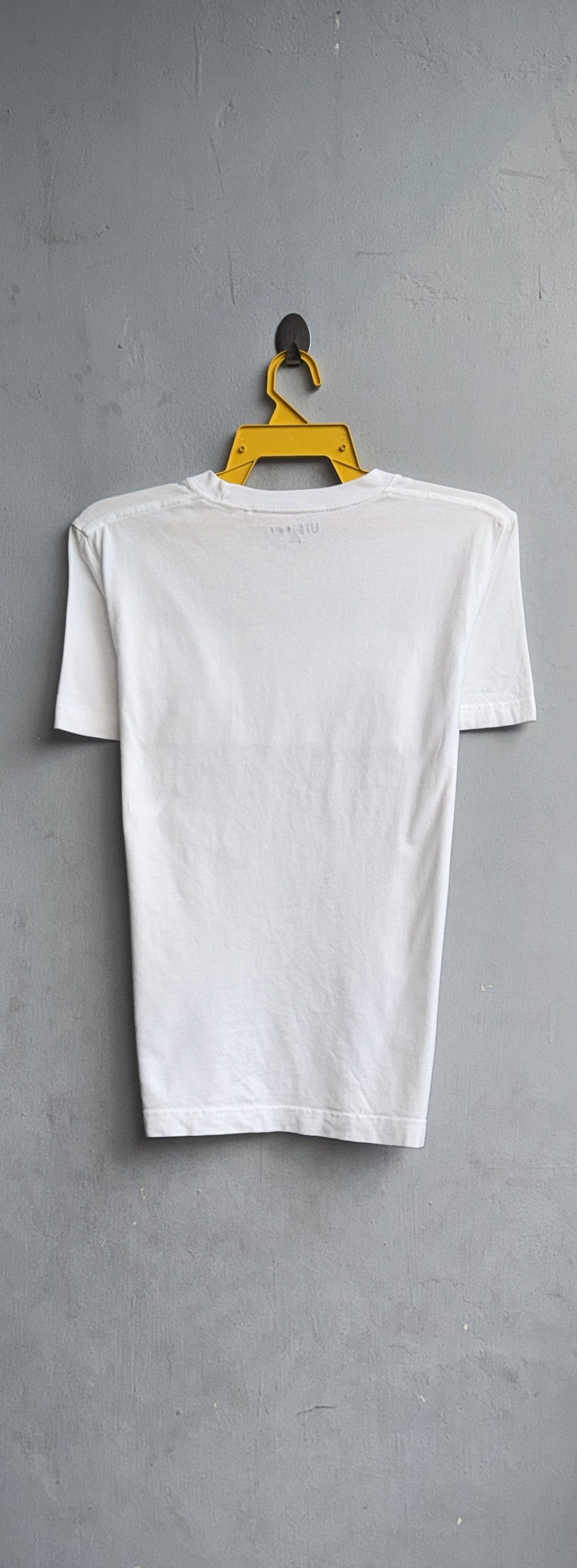 MoMA Moma Uniqlo Shirt Size US S / EU 44-46 / 1 - 7 Thumbnail