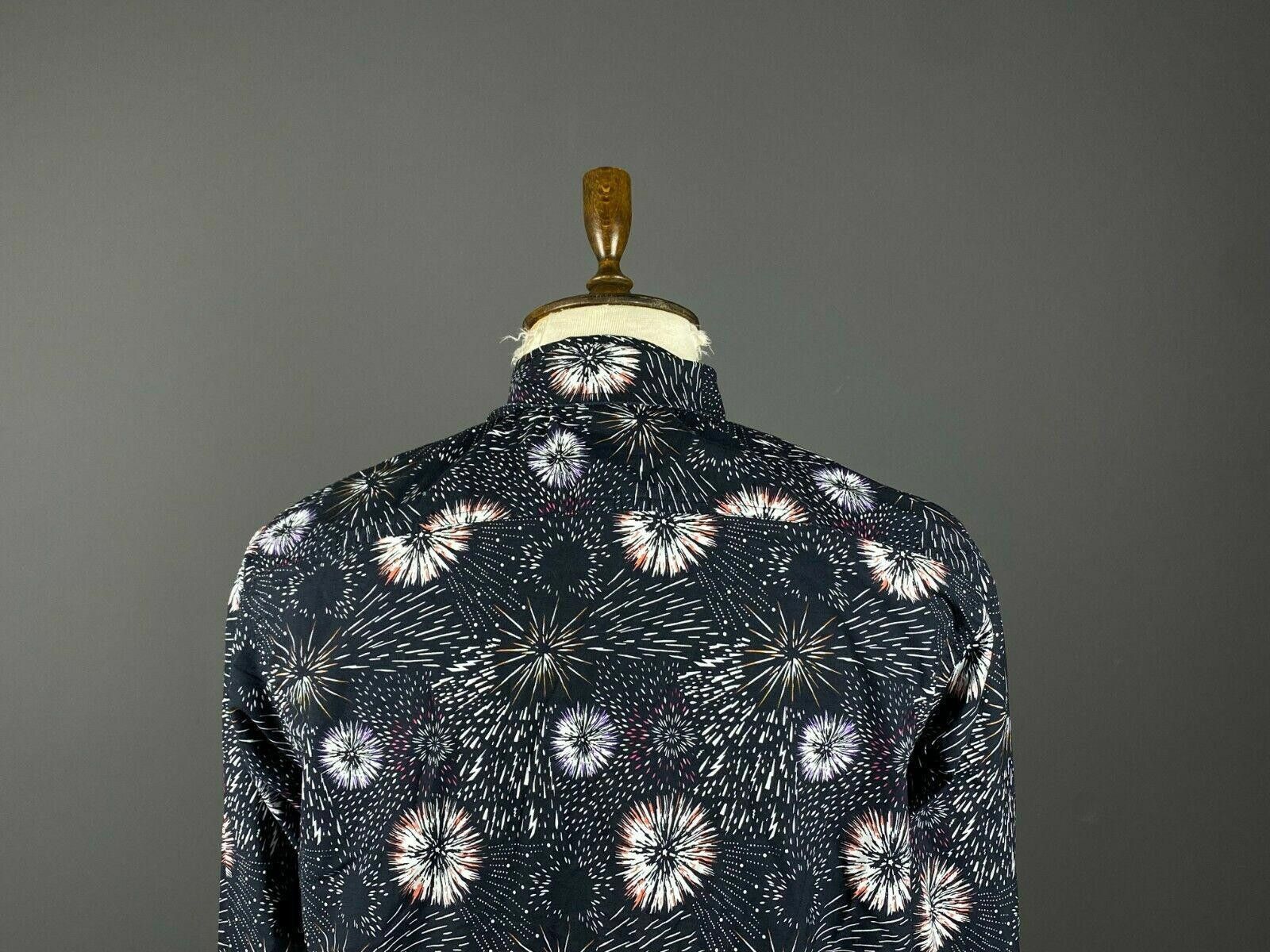 Joe Browns Joe Browns Black Long Down Shirt Size L / UK 42 / US 44 Size US M / EU 48-50 / 2 - 7 Thumbnail