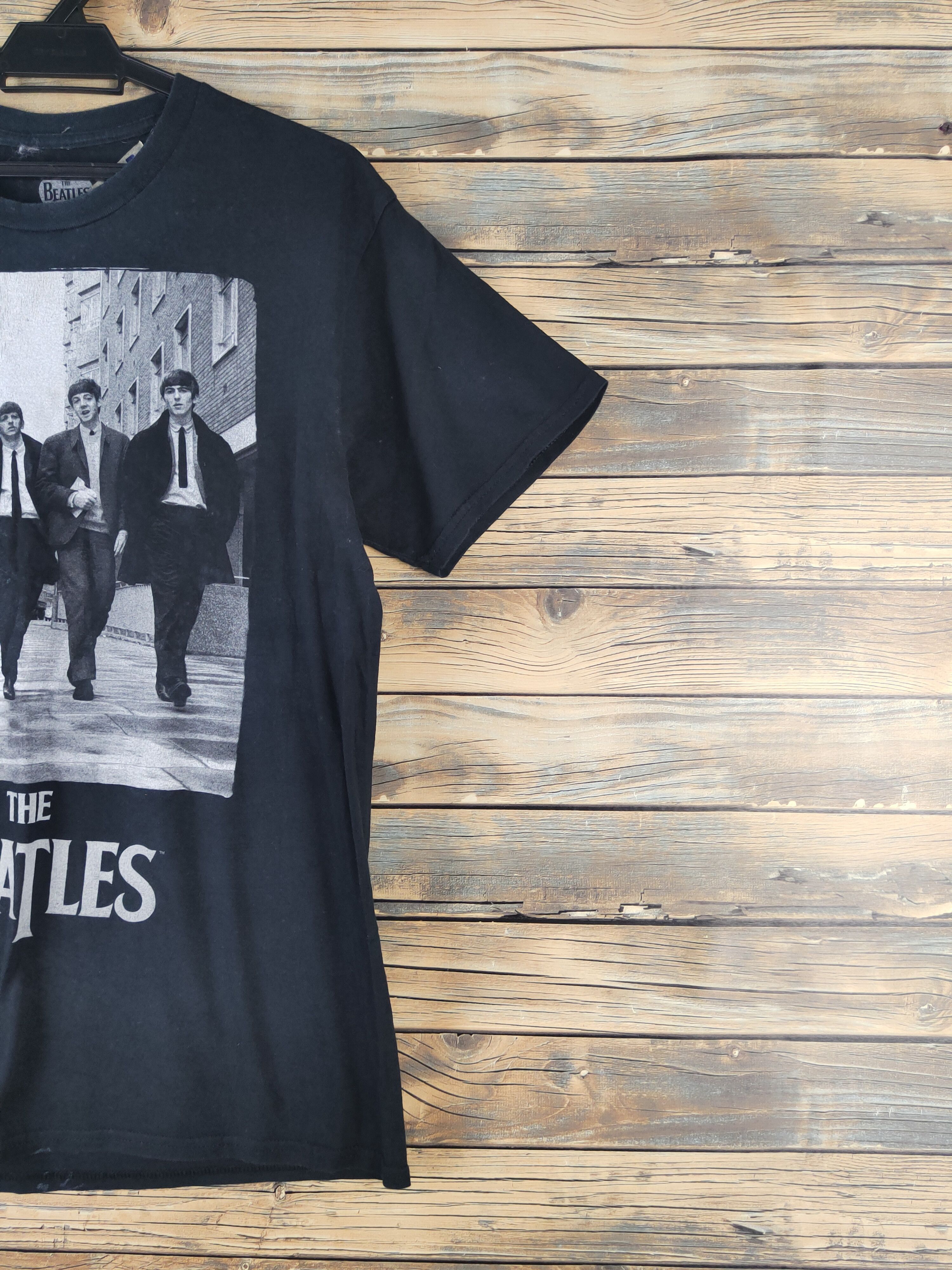 Band Tees × Japanese Brand DL The Beatles Black Short Sleeve T-shirt #2135 Size US L / EU 52-54 / 3 - 6 Thumbnail
