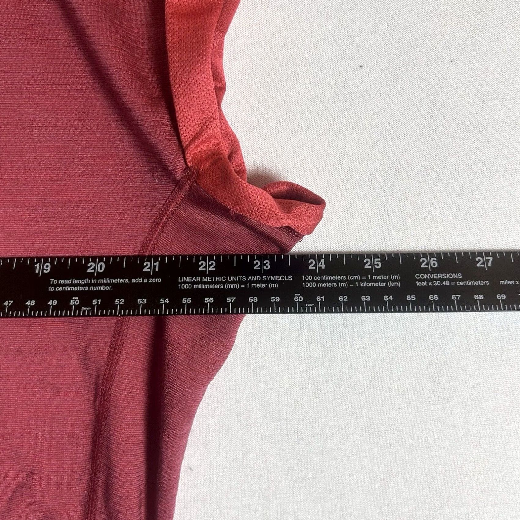 Nike Nike Dri-Fit Top Short Sleeve Banded Hem Medium Red Women Activewear Athleisure Pullover Scoop Neck Polyester Wool Short Sleeve Shirt Size M / US 6-8 / IT 42-44 - 5 Thumbnail