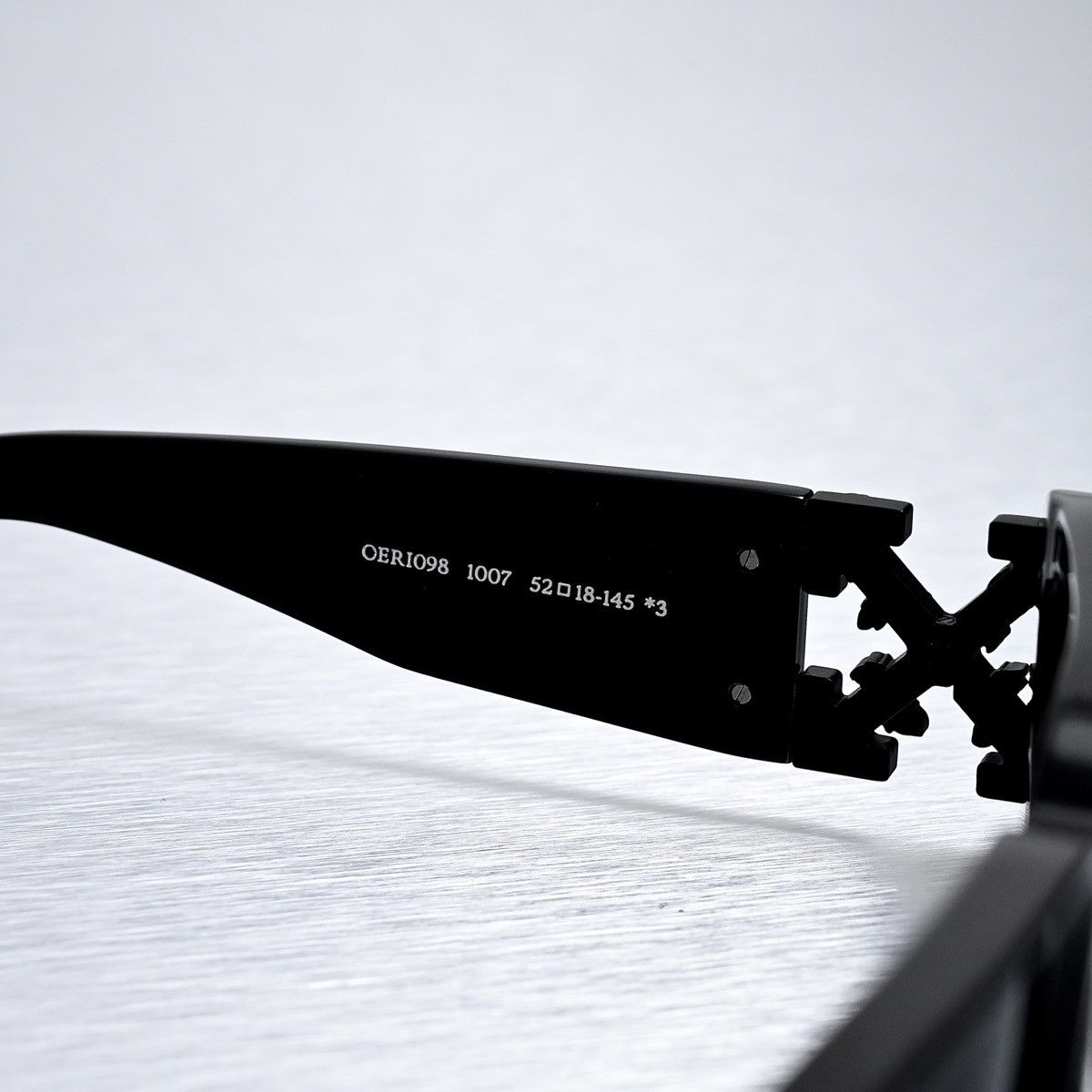 Off-White OFF WHITE ROMA SUNGLASSES Size ONE SIZE - 6 Thumbnail