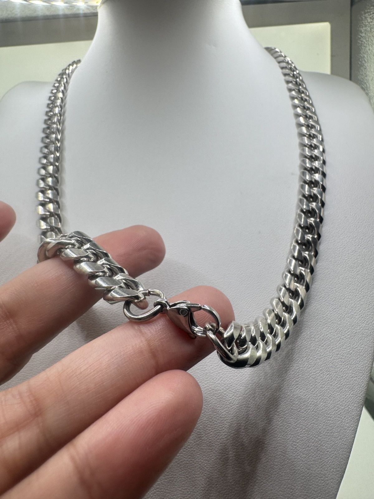 Other Men Necklace Large Size 24 inches 10mm diameter Size ONE SIZE - 2 Thumbnail