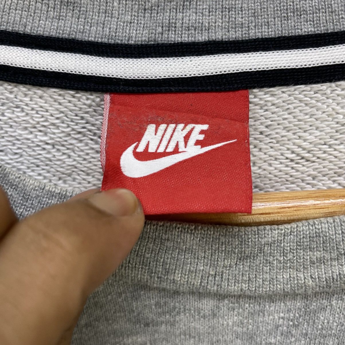 Nike 💥Vintage Nike Small Logo Crewneck Pullover Sweatshirt Size US M / EU 48-50 / 2 - 4 Thumbnail