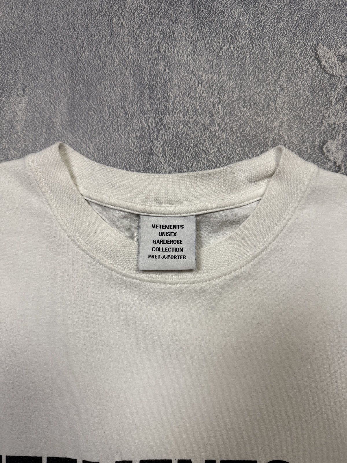 Vetements Vetements Limited Edition Oversized Tee Size US XL / EU 56 / 4 - 7 Thumbnail
