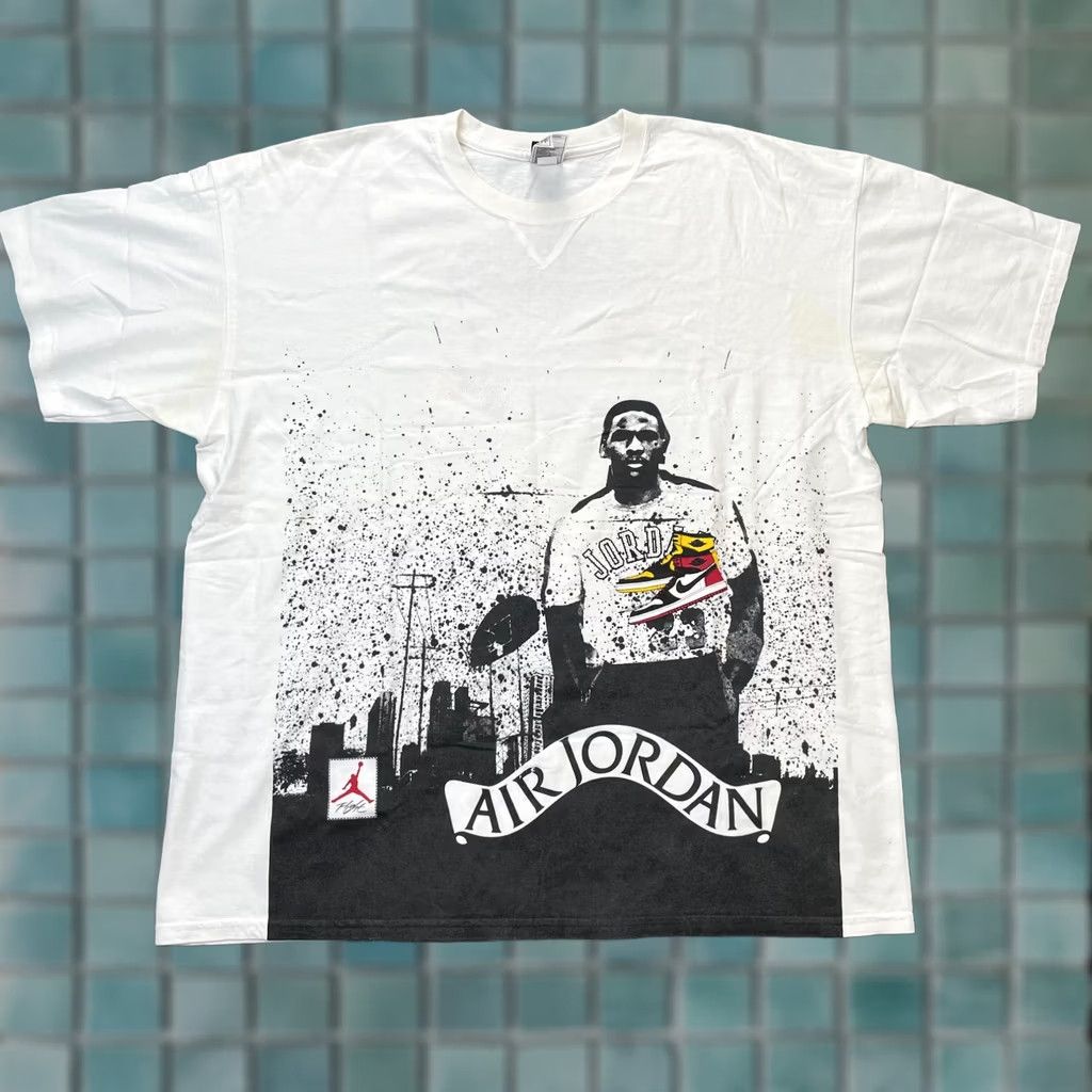 Nike VINTAGE Nike Air Jordan Shirt Mens XXL White Wing Logo Graphic Print 23 Basketball Retro 1s Size US XXL / EU 58 / 5 - 1 Thumbnail
