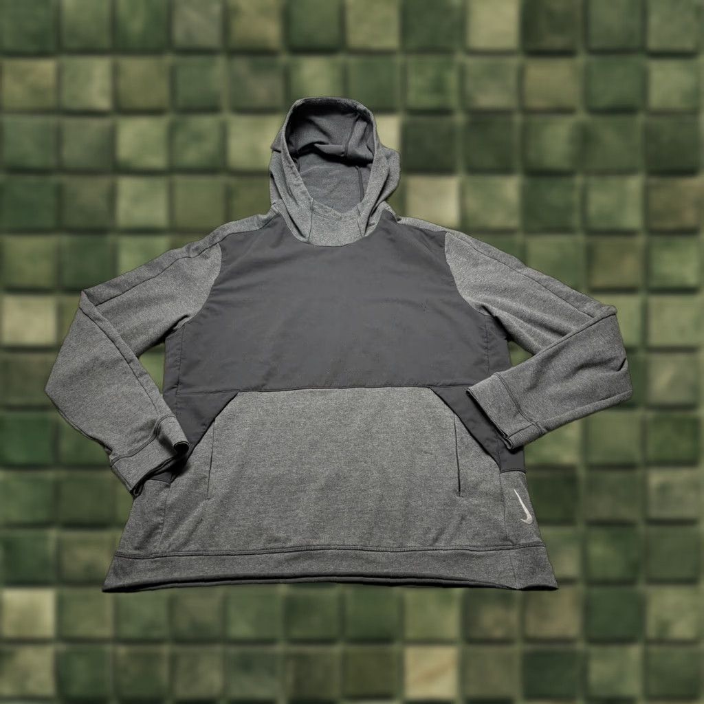 Nike Nike Yoga Hoodie Mens Large Black Pullover Hoodie Athletic Logo Sleeves Long Knit Cotton Blend Sports VINTAGE? No Size US L / EU 52-54 / 3 - 1 Thumbnail