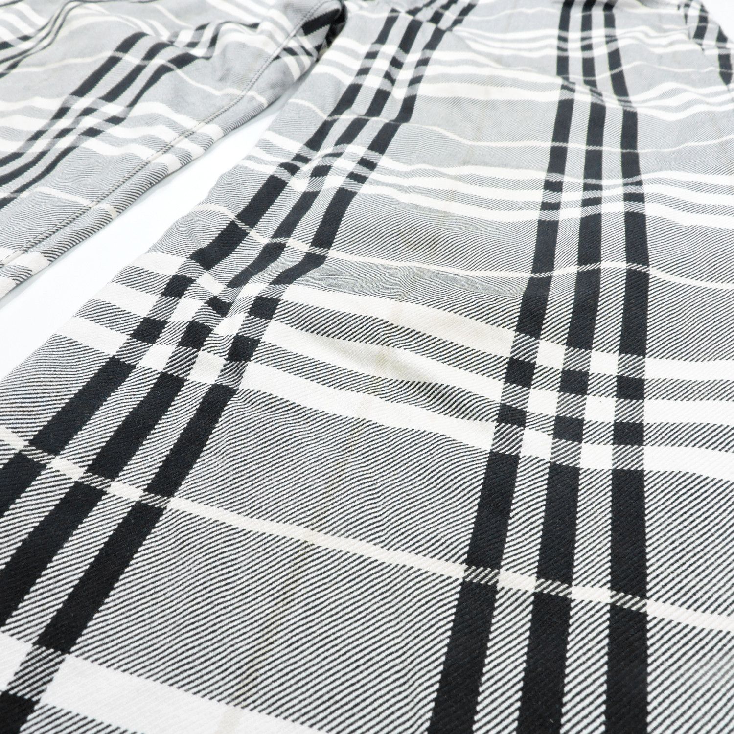 Burberry BURBERRY BLUE LABEL NOVA CHECK GREY BLACK LONG PANTS Size 25" / US 0 / IT 36 - 13 Thumbnail