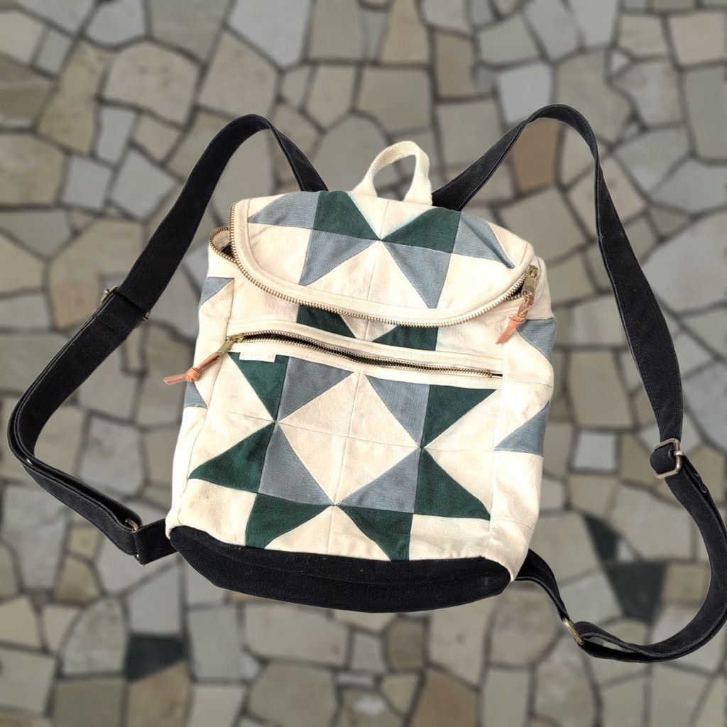 Madebyhank Backpack Small Green Blue Cream Canvas Quilted  display picture 1