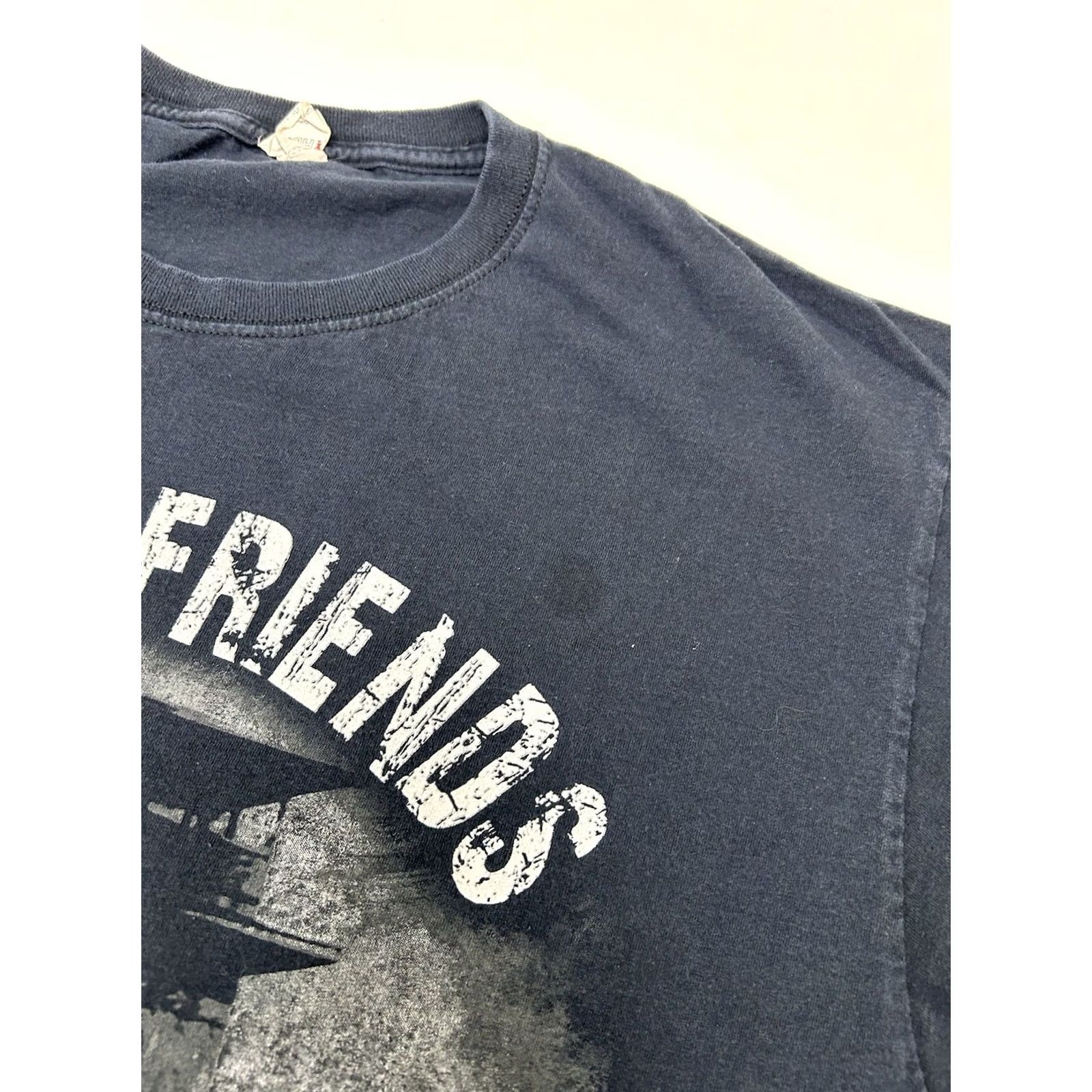 Fruit Of The Loom The Walking Dead Shirt All My Friends Are Walkers 2014 AMC Promo Tee Large Black Fruit of the Loom Adult Size US L / EU 52-54 / 3 - 5 Thumbnail