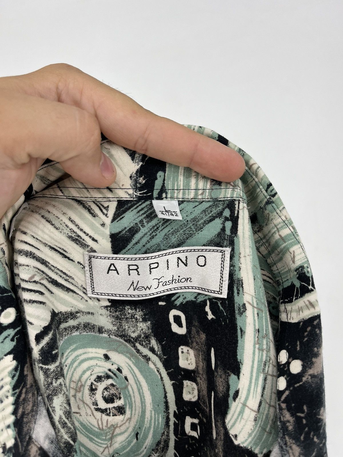 Vintage Vintage Art Streetwear Hawaiian Travis Scott style Size US L / EU 52-54 / 3 - 11 Thumbnail