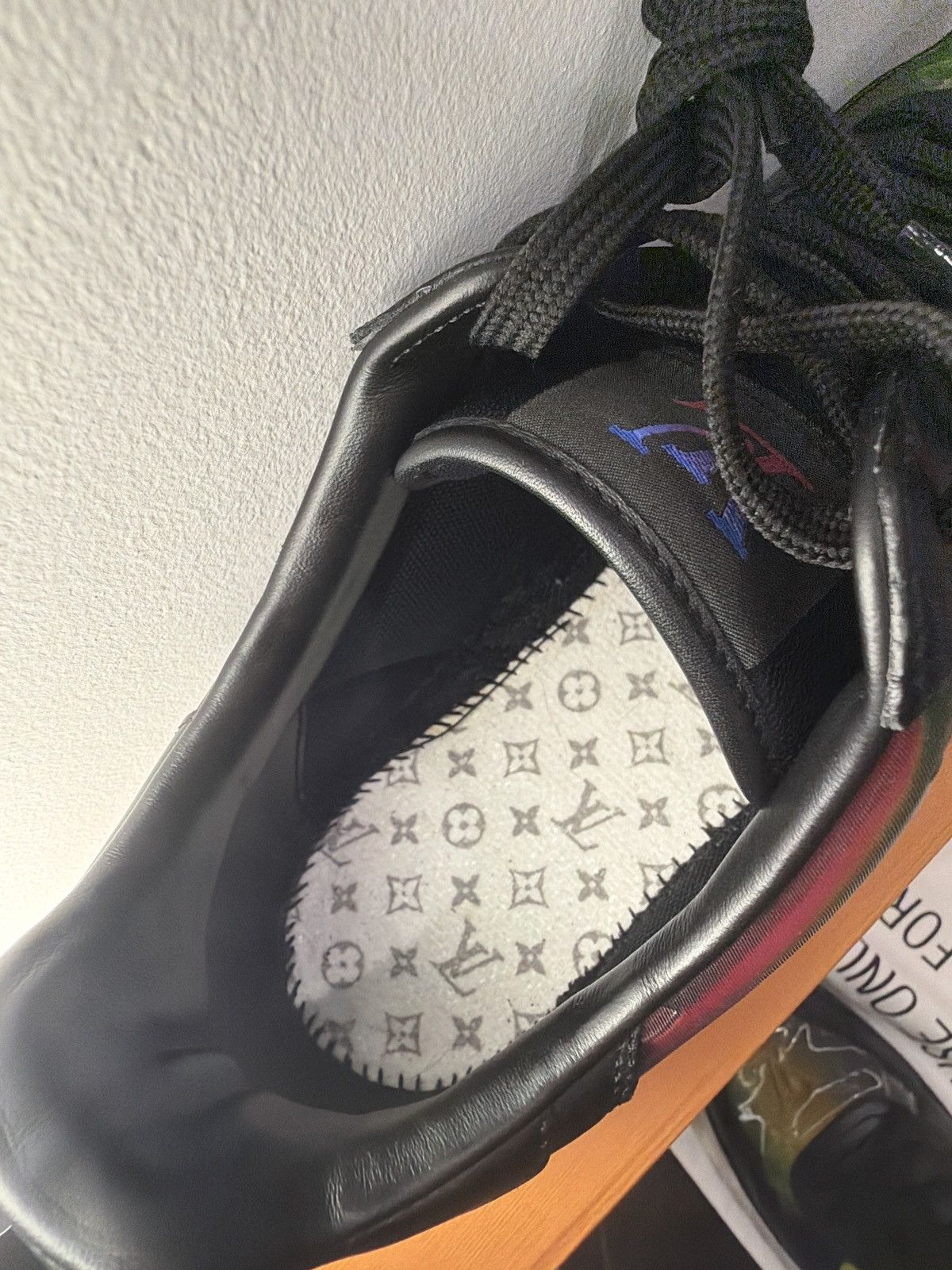 Louis Vuitton Louis Vuitton Iridescent Monogram – Black Rainbow LV Size US 9 / EU 42 - 7 Thumbnail