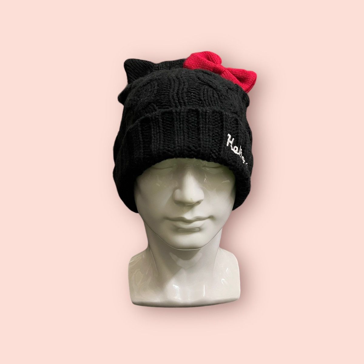 Anime × Cartoon Network × Japanese Brand RARE HELLO KITTY CAT EARS RED RIBBON KNITTED BEANIE Size ONE SIZE - 11 Thumbnail