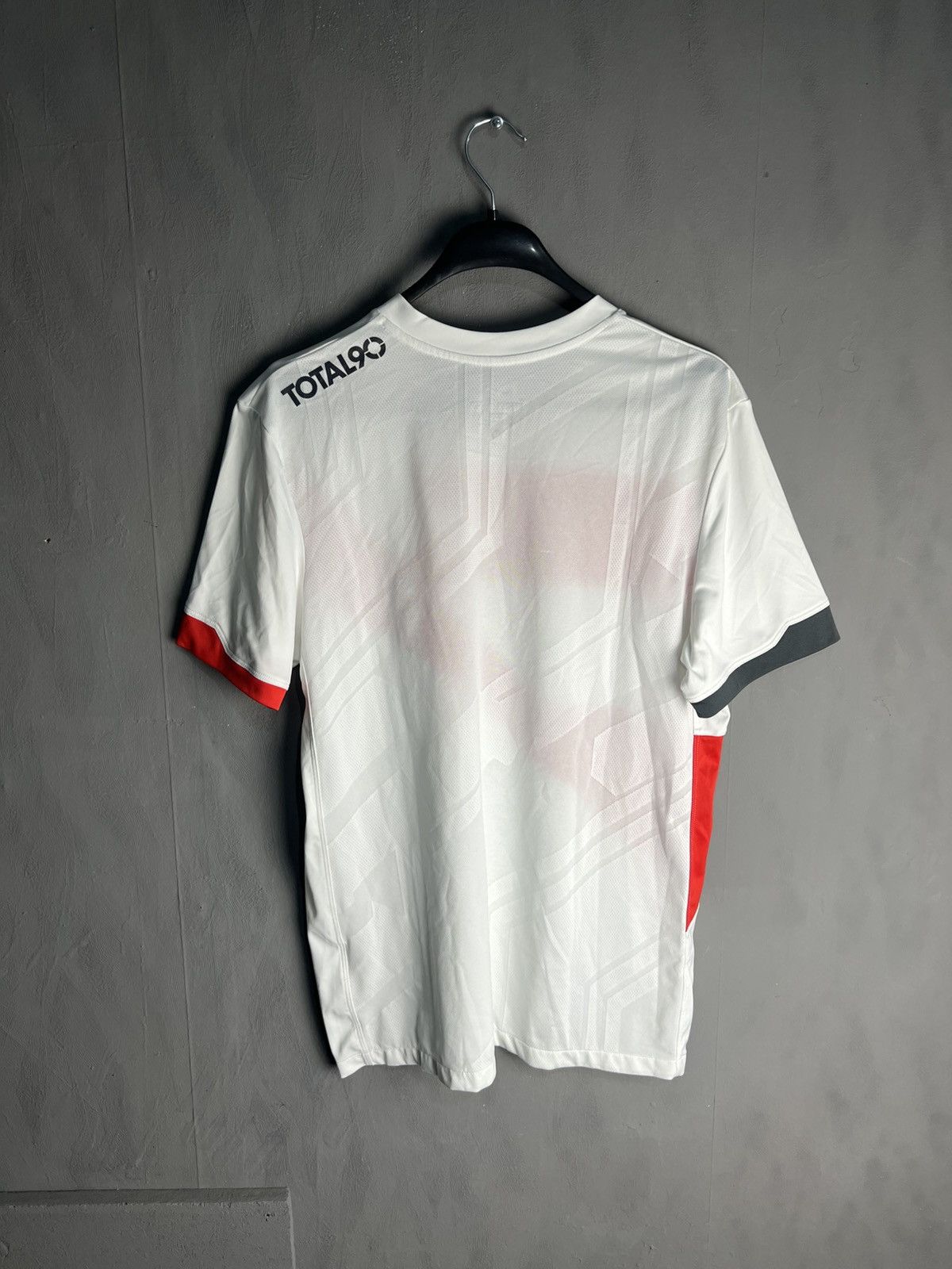 Nike Vintage Nike Total 90 Jersey T-Shirt Drill Sz M Size US M / EU 48-50 / 2 - 9 Thumbnail