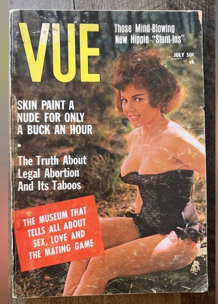 Vintage 1968 Vue Magazine for the Men of the World - Rare Magazine Size ONE SIZE - 1 Thumbnail