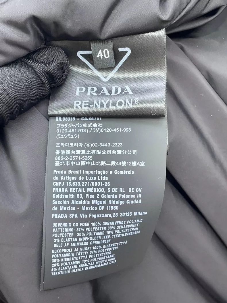 Prada Prada Autumn and winter popular black hooded cotton clothes Size US XXS / EU 40 - 6 Thumbnail