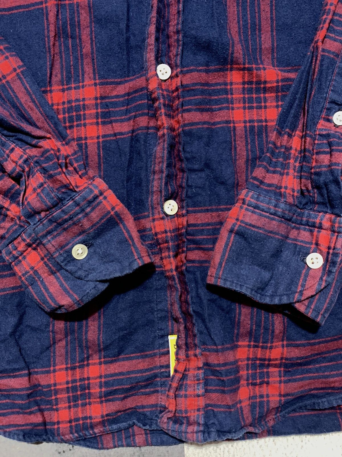 Flannel × Vintage Vintage Y2K Flannel long sleeve button ups workwear size M Size US M / EU 48-50 / 2 - 4 Thumbnail