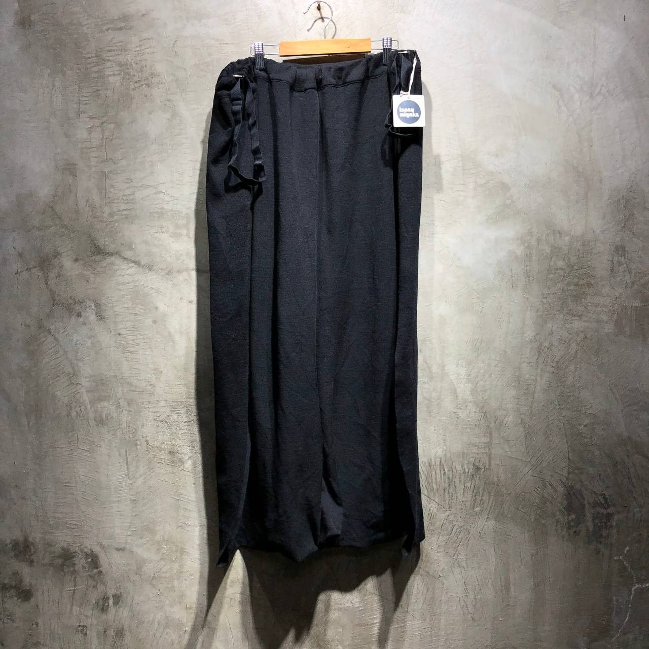 Issey Miyake Issey Miyake Flowy pants BNWT Size US 34 / EU 50 - 1 Thumbnail