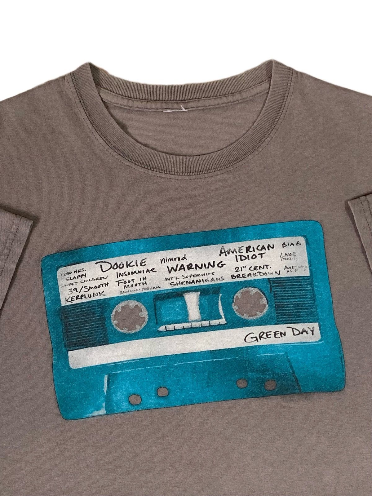 Band Tees Green Day Mixtape 2012 Size US XL / EU 56 / 4 - 1 Thumbnail