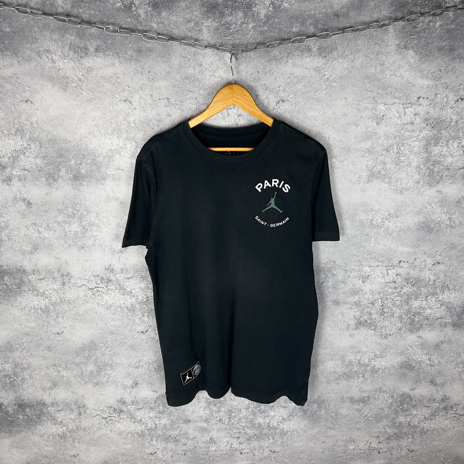 Jordan Brand Jordan Paris Saint Germain Tee Men's Size L Black ` Size US L / EU 52-54 / 3 - 1 Thumbnail