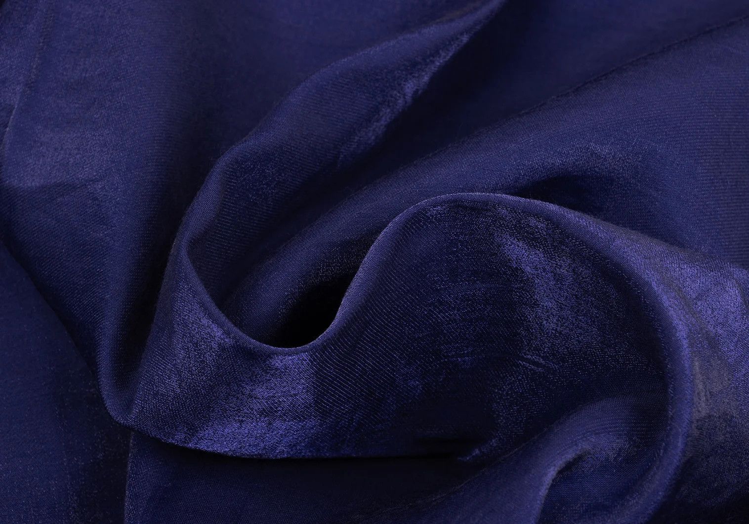 Issey Miyake Shiny Rayon-Nylon Long Sleeve Shirt in Blue, Size L Size US L / EU 52-54 / 3 - 17 Thumbnail