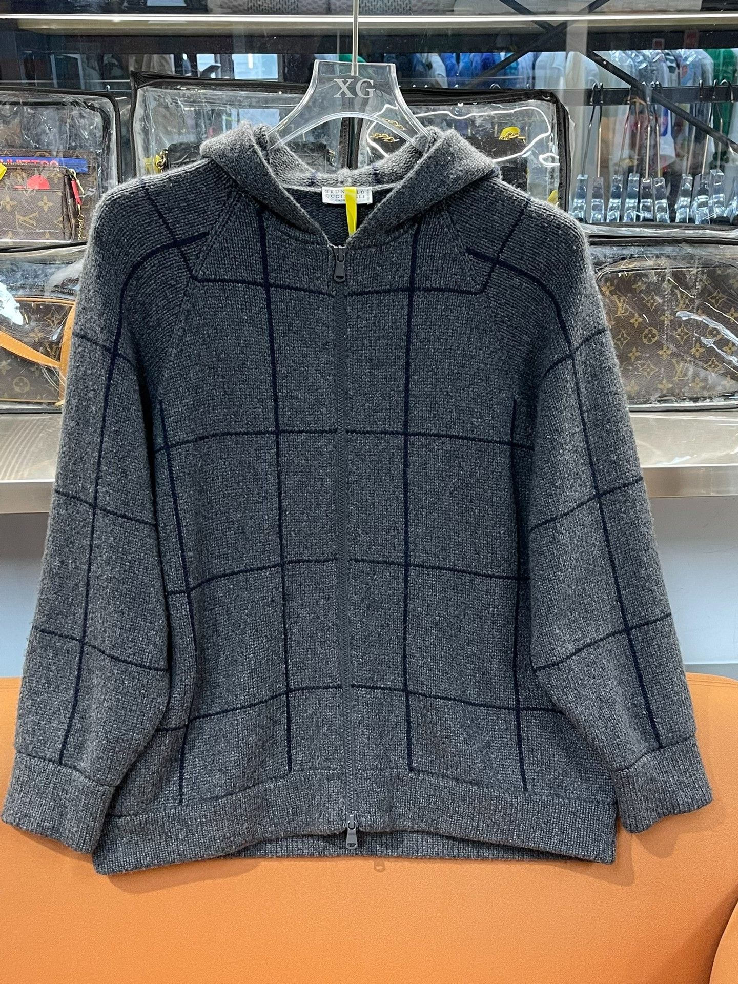 Brunello Cucinelli Brunello Cucinelli Gray Plaid Cashmere Zip Jacket Size XS / US 0-2 / IT 36-38 - 1 Thumbnail