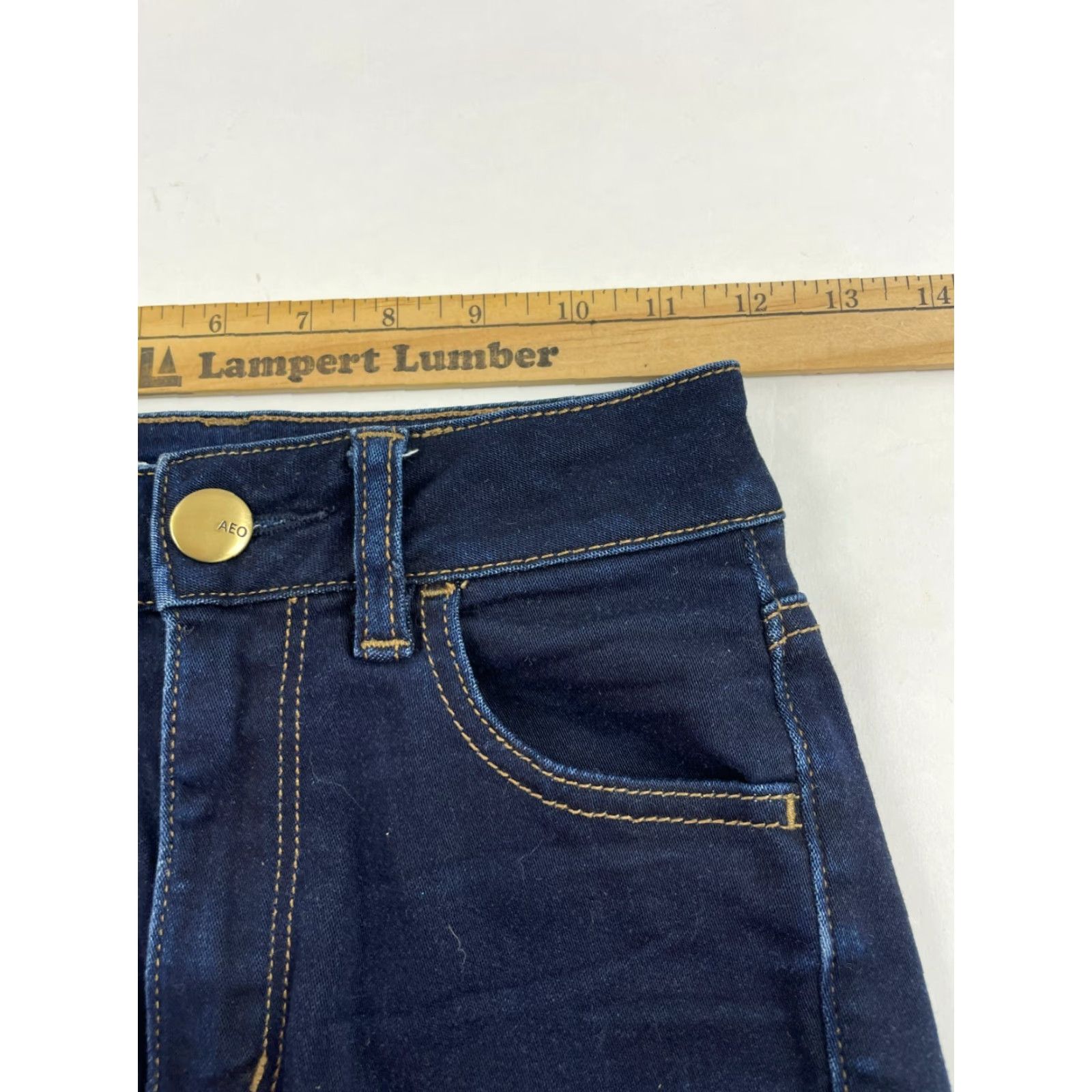 American Eagle Outfitters American Eagle Outfitters Shorts Women's 00 High Rise Shortie Frayed Hem Denim Blue Pocket Casual Vintage? No Size 42" / US 20 - 3 Thumbnail