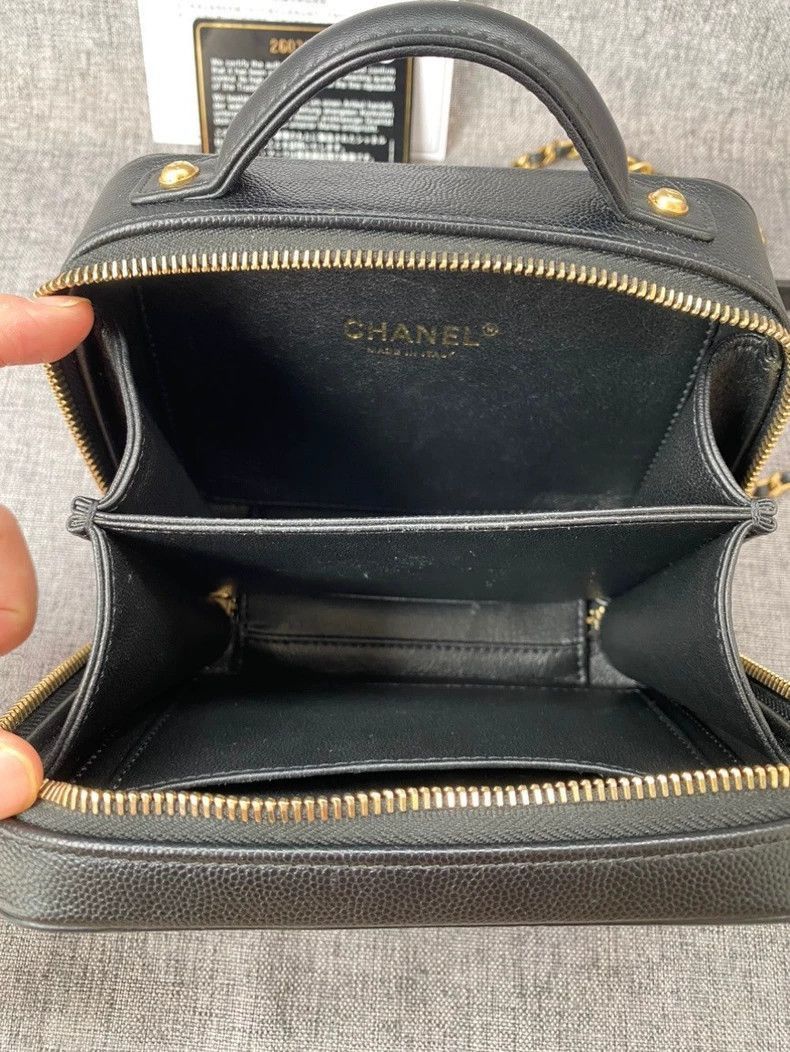 Chanel Chanel Black Small Camera Bag Size ONE SIZE - 5 Thumbnail