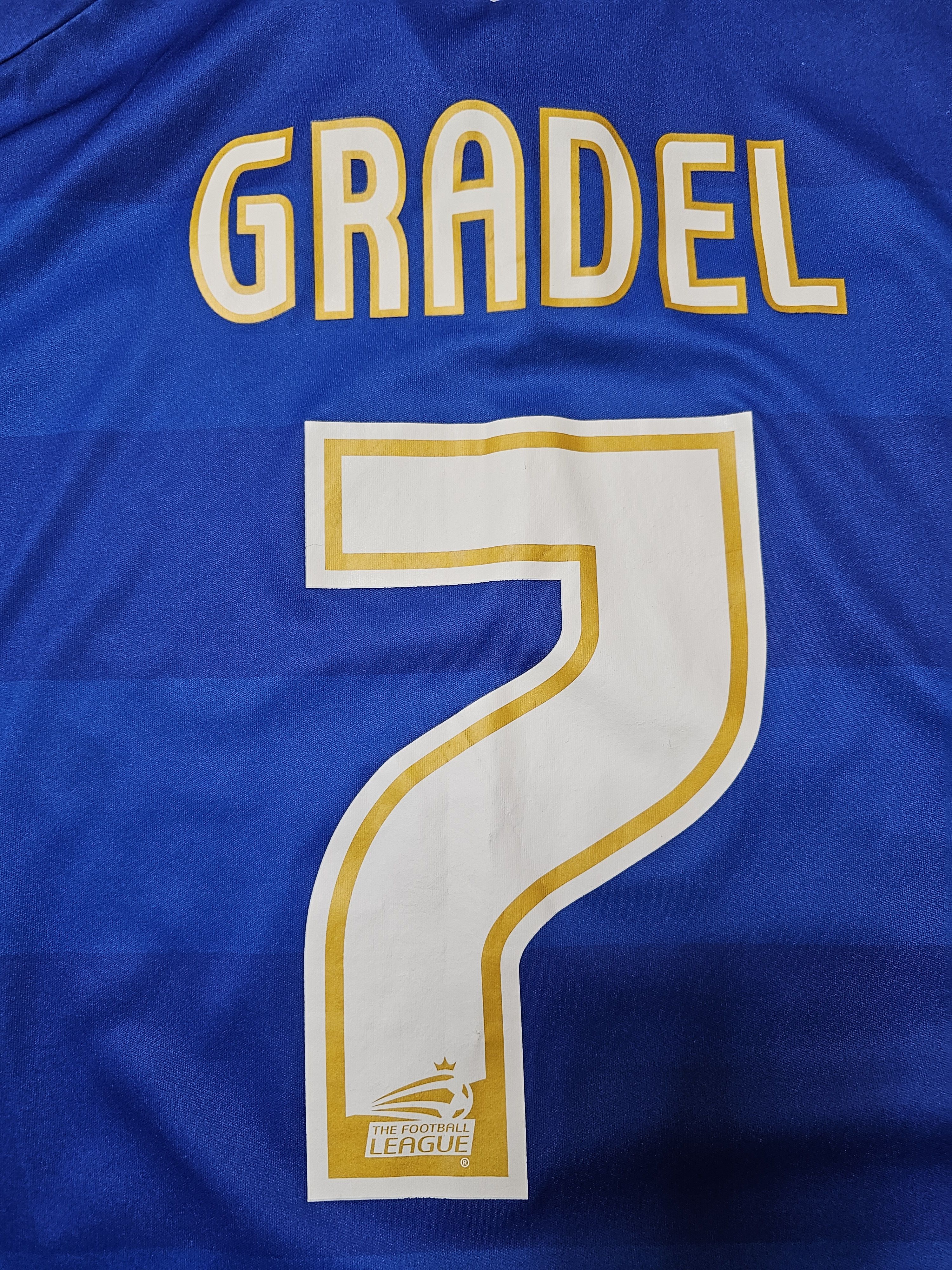 Vintage LEEDS UNITED 2010 2011 AWAY GRADEL FOOTBALL SOCCER JERSEY Size US S / EU 44-46 / 1 - 8 Thumbnail