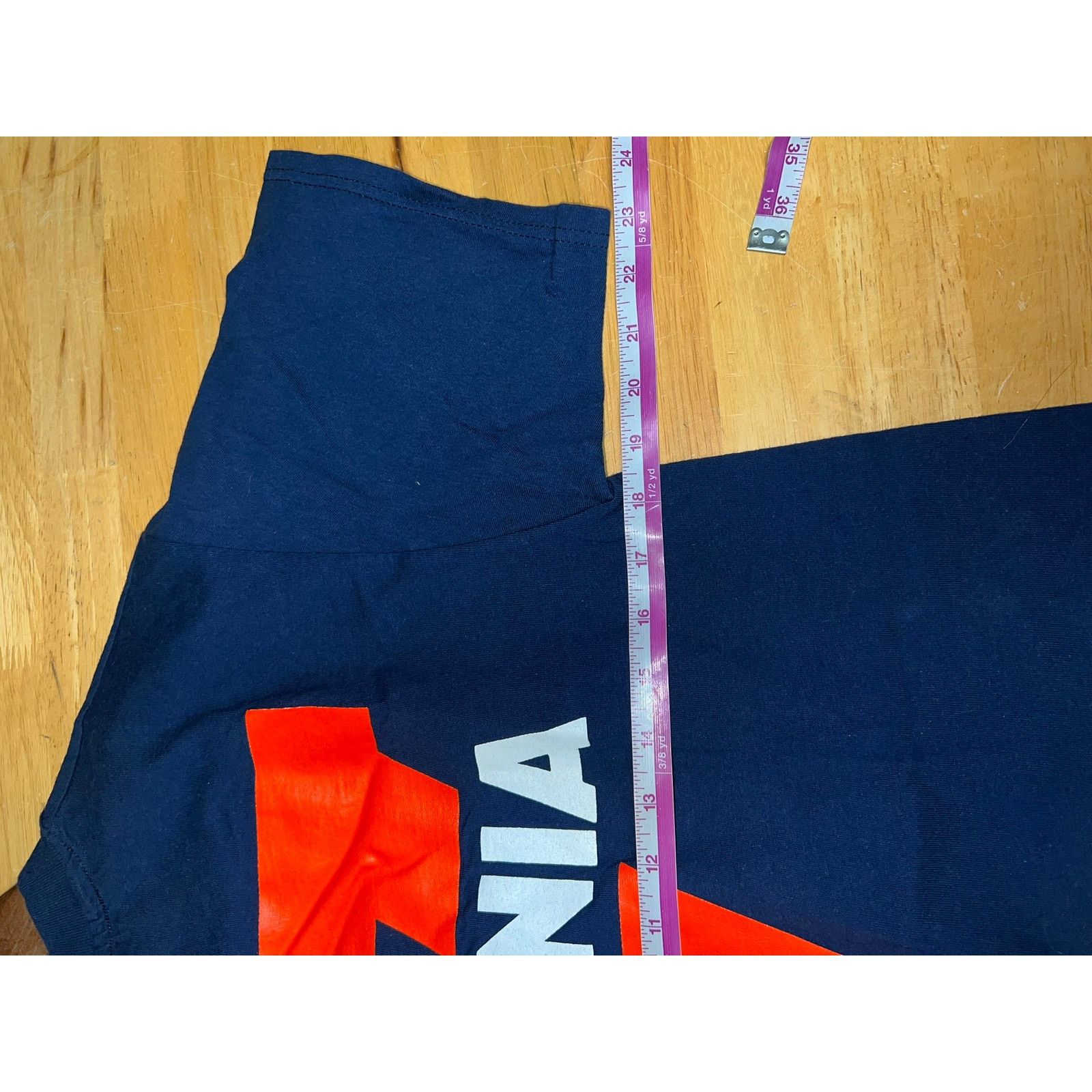Hanes Vintage Virginia University Shirt College Cavaliers 90s Tee Size US M / EU 48-50 / 2 - 7 Thumbnail
