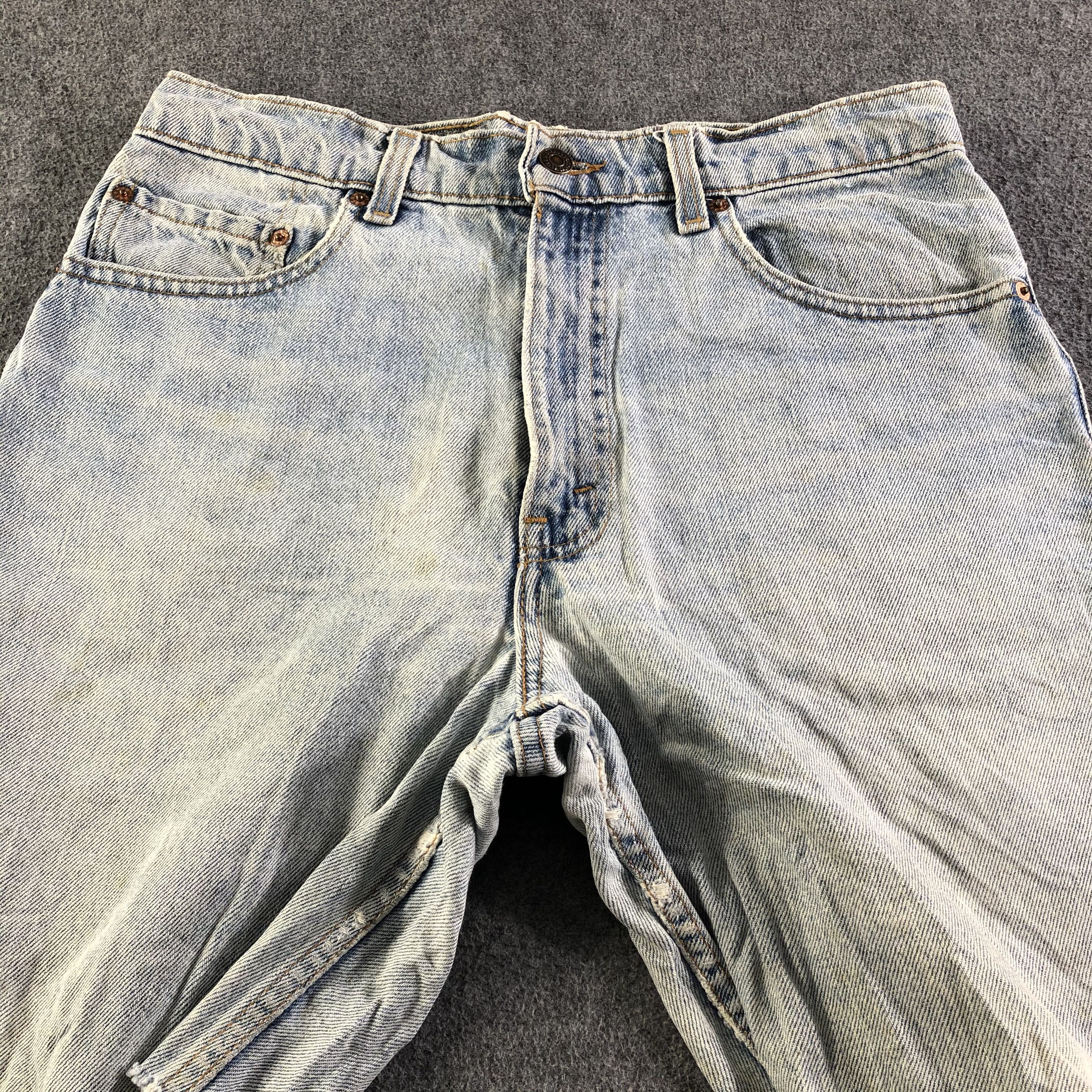 Levi's × Vintage Vintage Light Wash Levis 550 Jeans-J4564 Size 31" - 3 Thumbnail