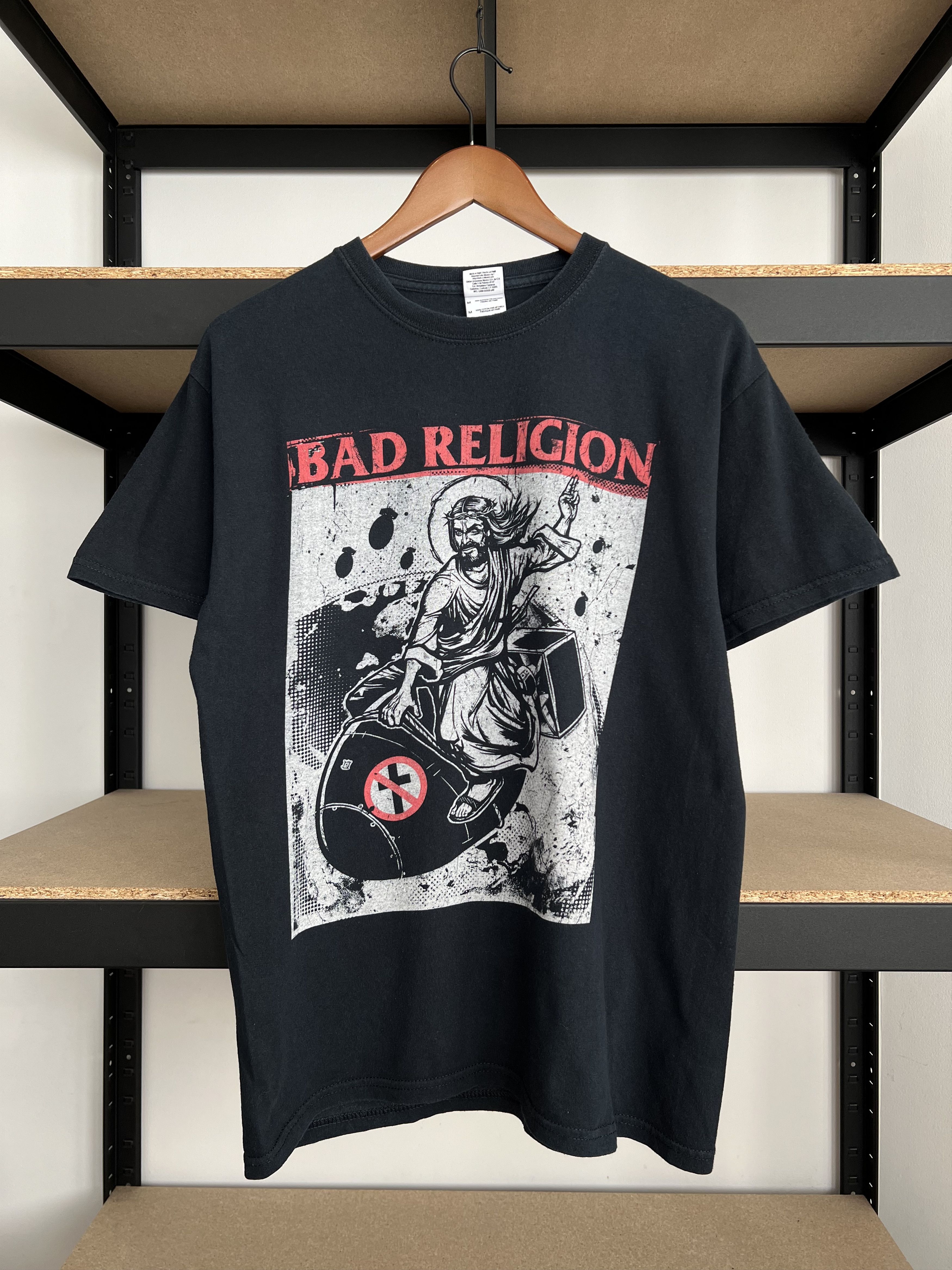 Band Tees Vintage 2011 Bad Religion Jesus Europe Tour Punk Rock Tshirt Size US M / EU 48-50 / 2 - 3 Thumbnail