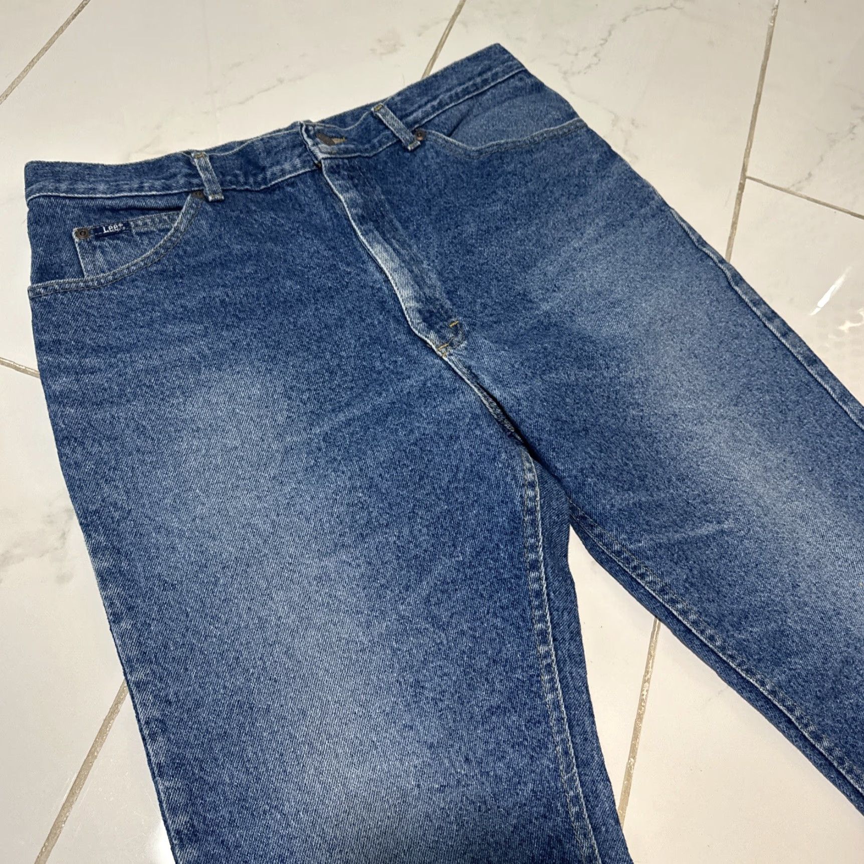 Lee VINTAGE 90s Lee Jeans Men Regular 36x34 Blue Denim Straight 36 Inseam Medium Wash Fade Size US 36 / EU 52 - 3 Thumbnail