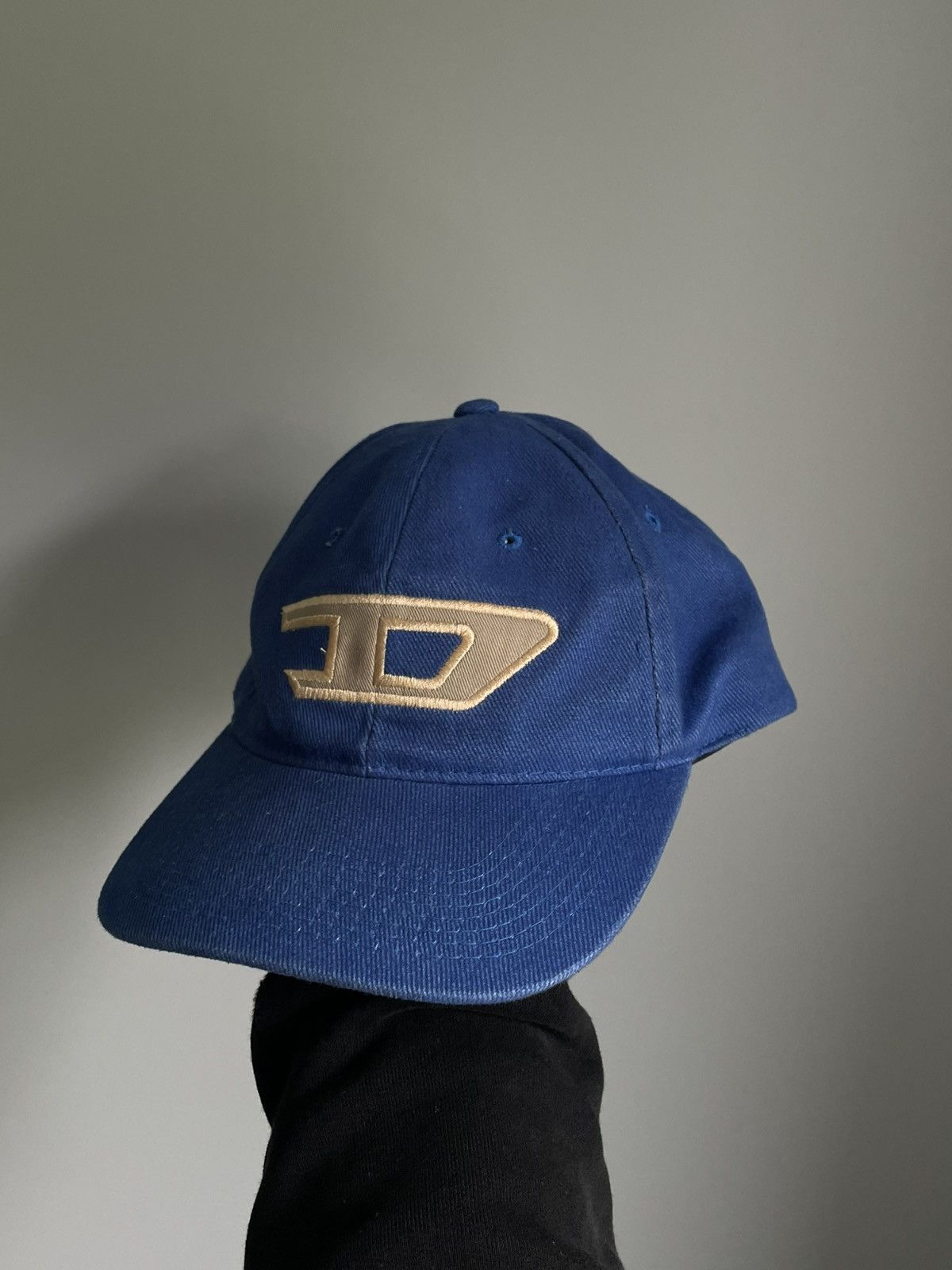 Vintage Vintage Diesel Big Logo Y2K Cap Size ONE SIZE - 2 Thumbnail