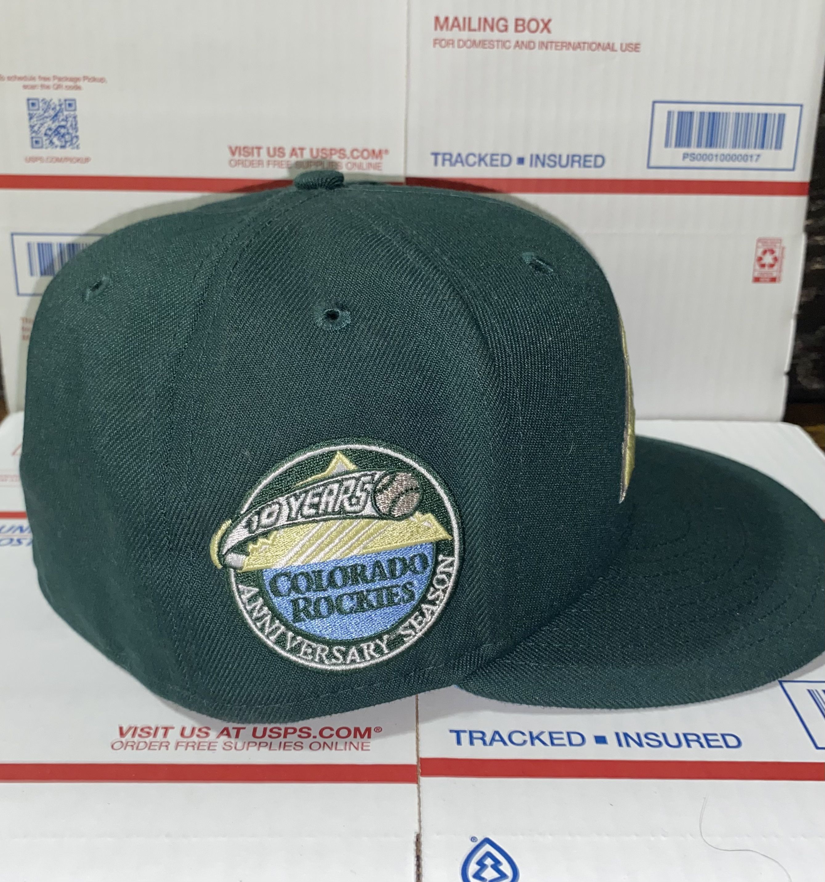 MLB × New Era Colorado Rockies 10 years Anniversary new era 7 3/8 RARE Ne Size ONE SIZE - 3 Thumbnail