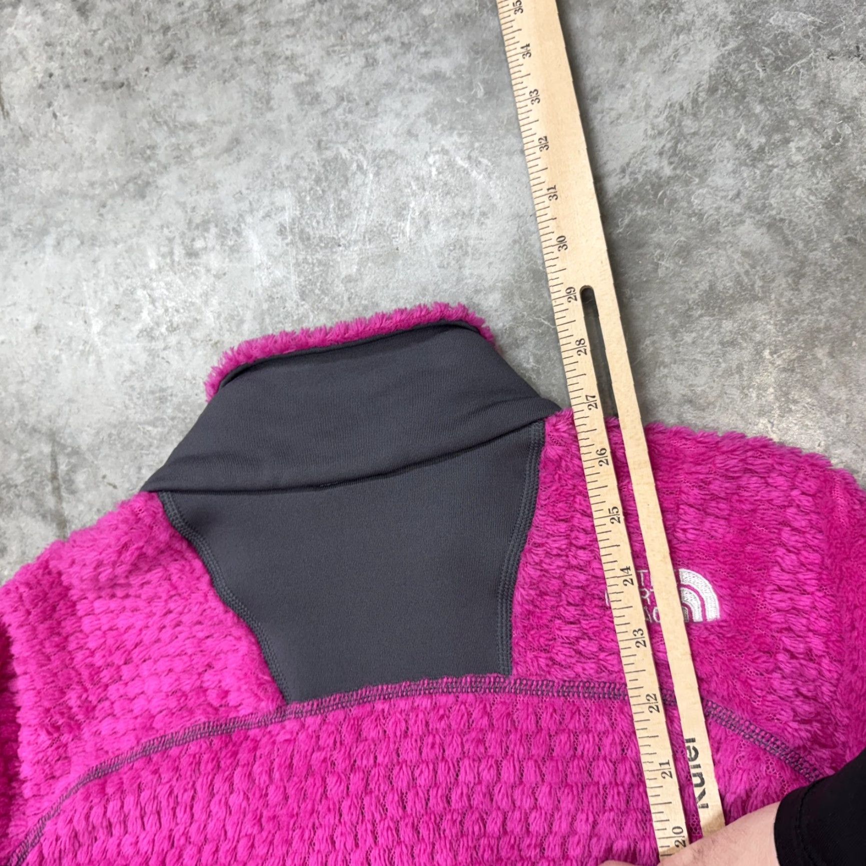 The North Face VINTAGE The North Face Jacket Womens XL Pink Fuzzy Fleece Softshell Full Zip Warm Hybrid Size XL / US 12-14 / IT 48-50 - 7 Thumbnail