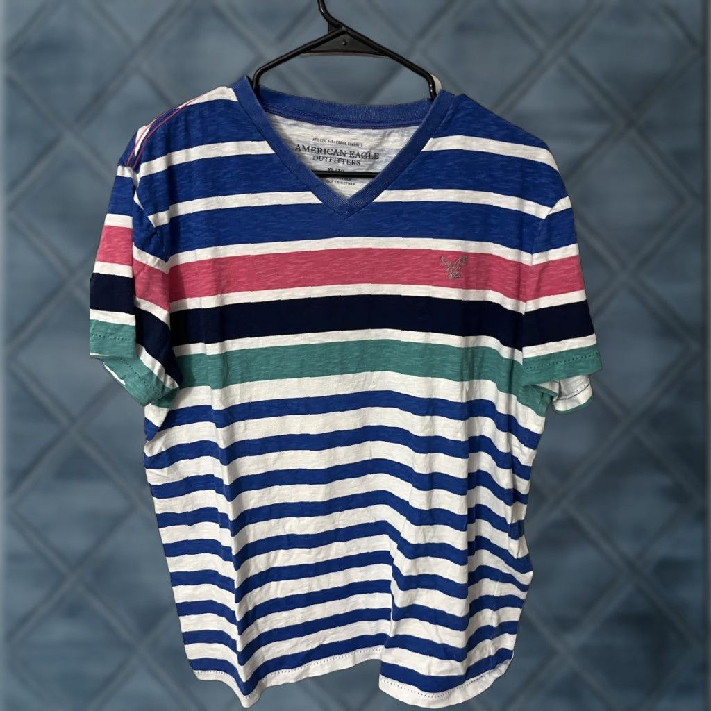 American Eagle Outfitters AMERICAN EAGLE OUTFITTERS V-Neck Stripe Shirt Blue Men's Short Sleeve Size XL Size US XL / EU 56 / 4 - 1 Thumbnail