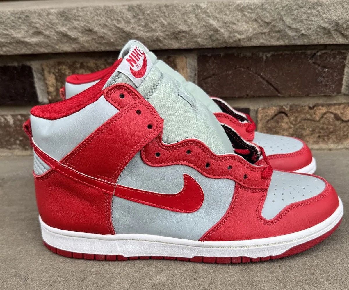 Nike Nike Dunk High LE Silver / Varsity Red (Size 8.5) DS "UNLV" Size US 8.5 / EU 41-42 - 3 Thumbnail