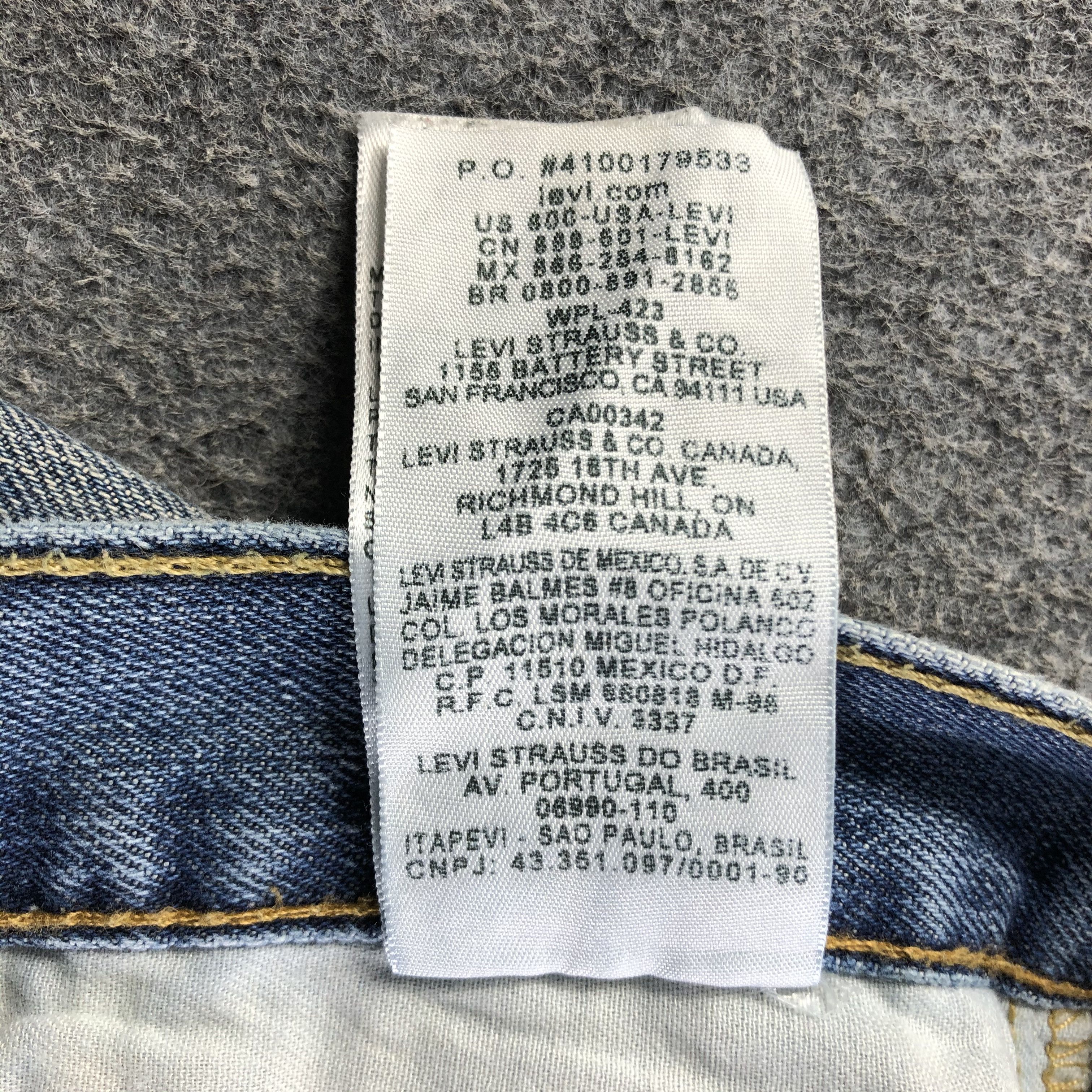 Levi's Vintage Blue Wash Levis 569 Jeans-J3234 Size US 35 - 10 Thumbnail