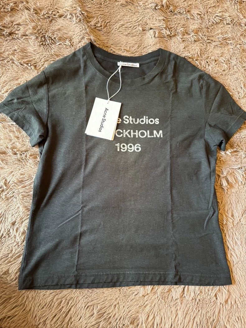 Acne Studios acne studios Black fitted short-sleeved shirt 2505-Nextarro Size US S / EU 44-46 / 1 - 1 Thumbnail