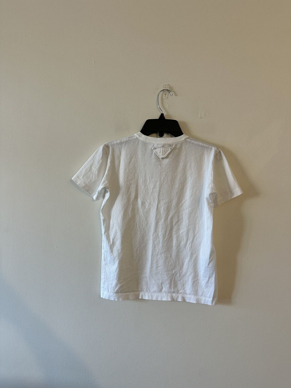 Prada Prada 2021SS White Back Triangle Logo Short Sleeve Tee Size XS / US 0-2 / IT 36-38 - 3 Thumbnail
