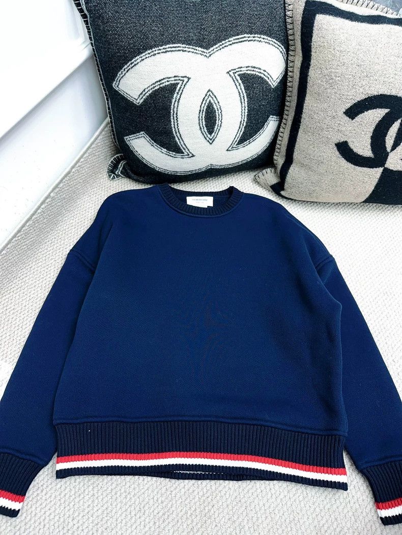 Thom Browne Thom browne Long-sleeved round-neck wool sweatshirt 2504-Ne Size US XS / EU 42 / 0 - 1 Thumbnail