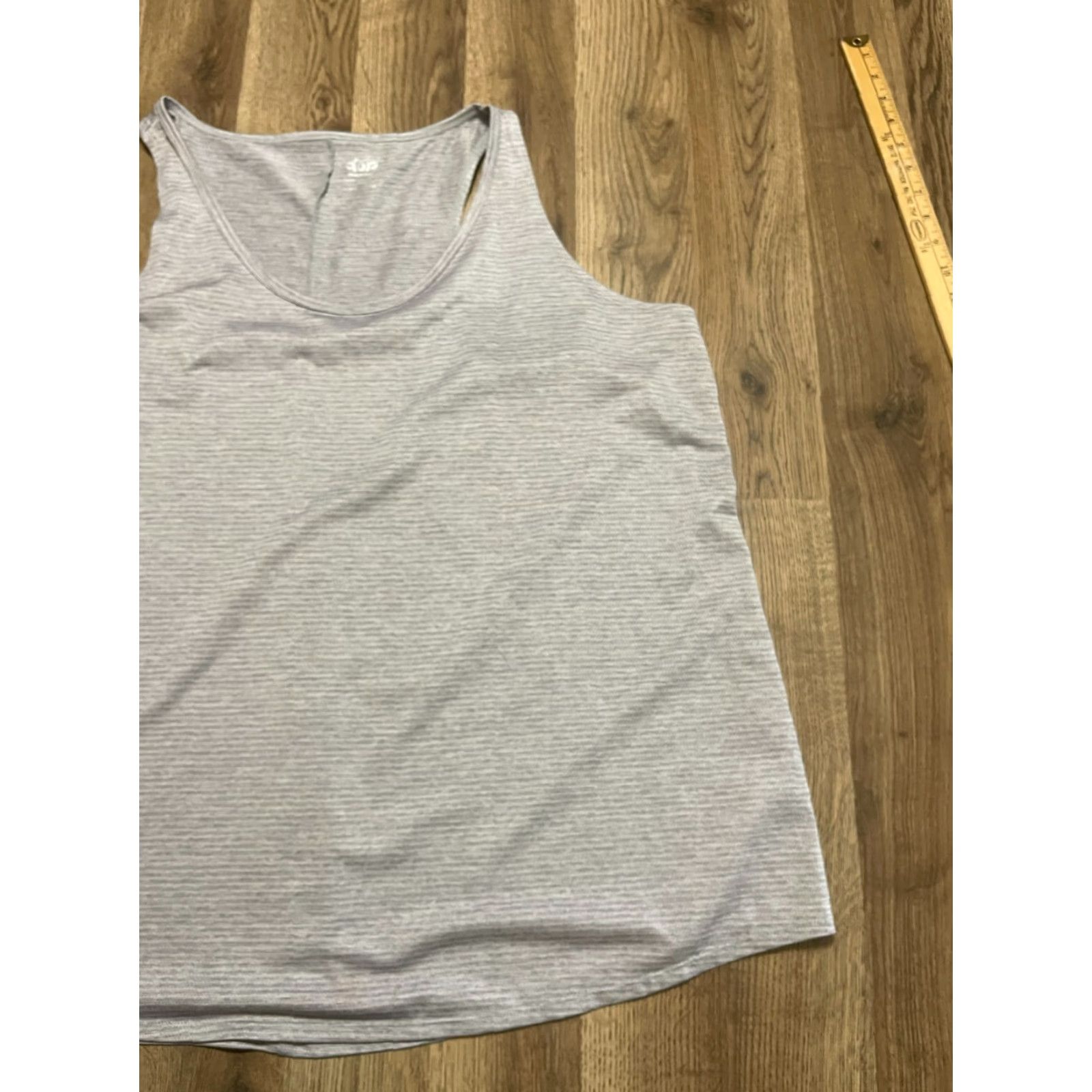 Vintage **Women's Plus 3X Gray Maurices in Motion Tank Top Sleeveless** User: **Maurices in Motion Women's Plus Size 3X Gray Tank Top Sleeveless** Size XXL / US 16-18 / IT 52-54 - 4 Thumbnail
