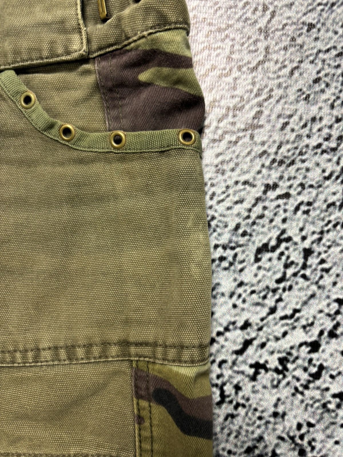 If Six Was Nine Vintage dragon Y2K printed camo mini skirt Size 32" / US 10 / IT 46 - 7 Thumbnail