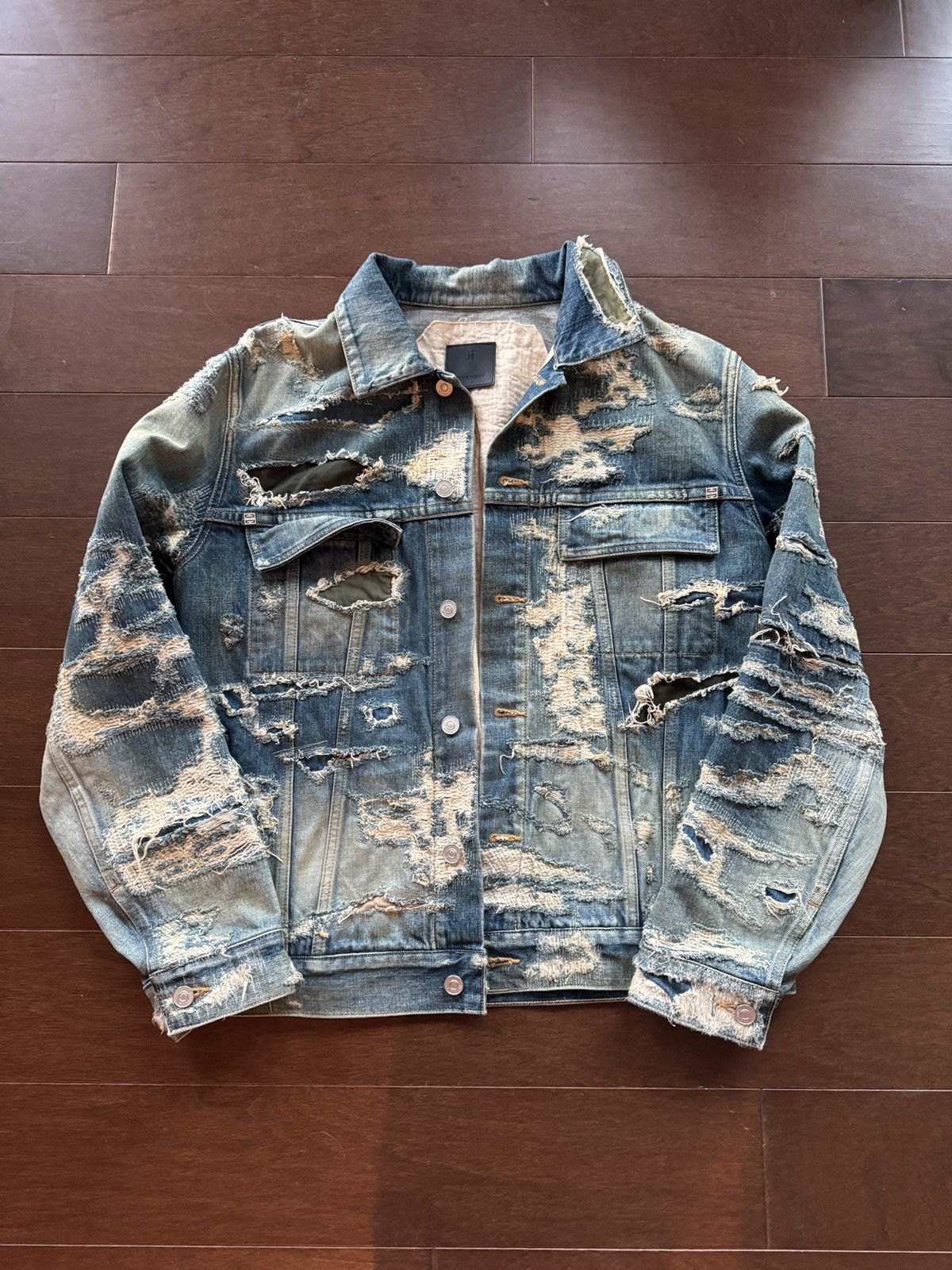 Givenchy Givenchy distressed denim boro jacket XL Size US XL / EU 56 / 4 - 1 Thumbnail