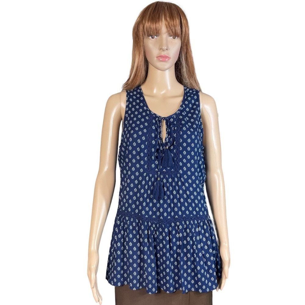Other Luna Moon Blue Sleeveless Peplum Crochet Trim Rayon Blouse Size L / US 10 / IT 46 - 1 Thumbnail