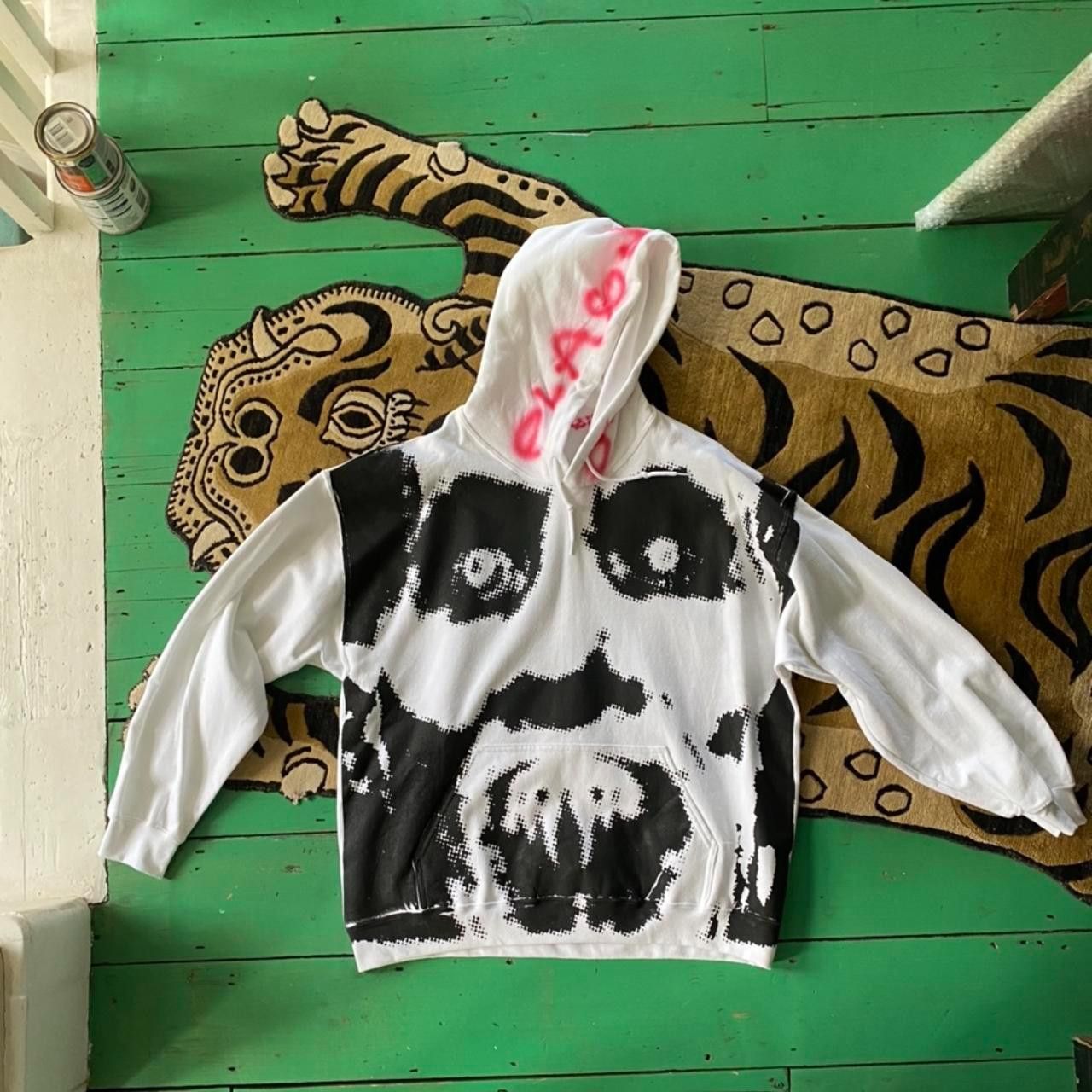 Plagueround Plagueround hoodie XL rare sold out white Size US XL / EU 56 / 4 - 1 Thumbnail