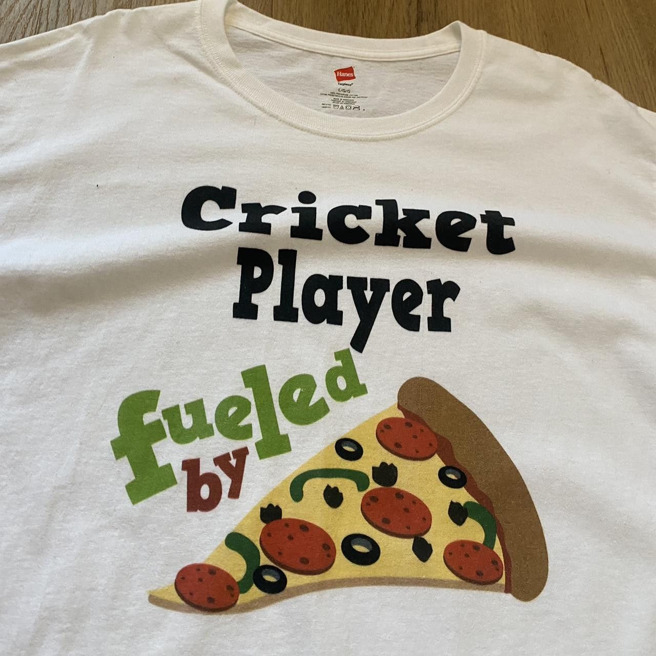 Hanes White cotton Cricket Player Fueled by Pizza t-shirt Size US L / EU 52-54 / 3 - 3 Thumbnail