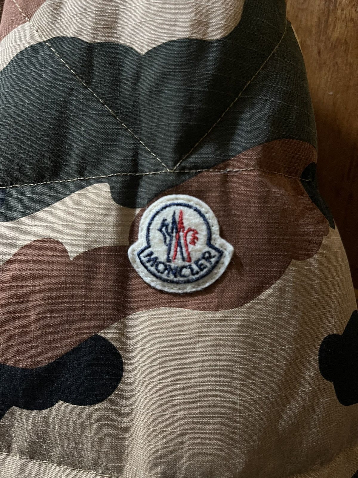 Moncler Moncler Lioran guibbotto camouflage Size US M / EU 48-50 / 2 - 2 Thumbnail