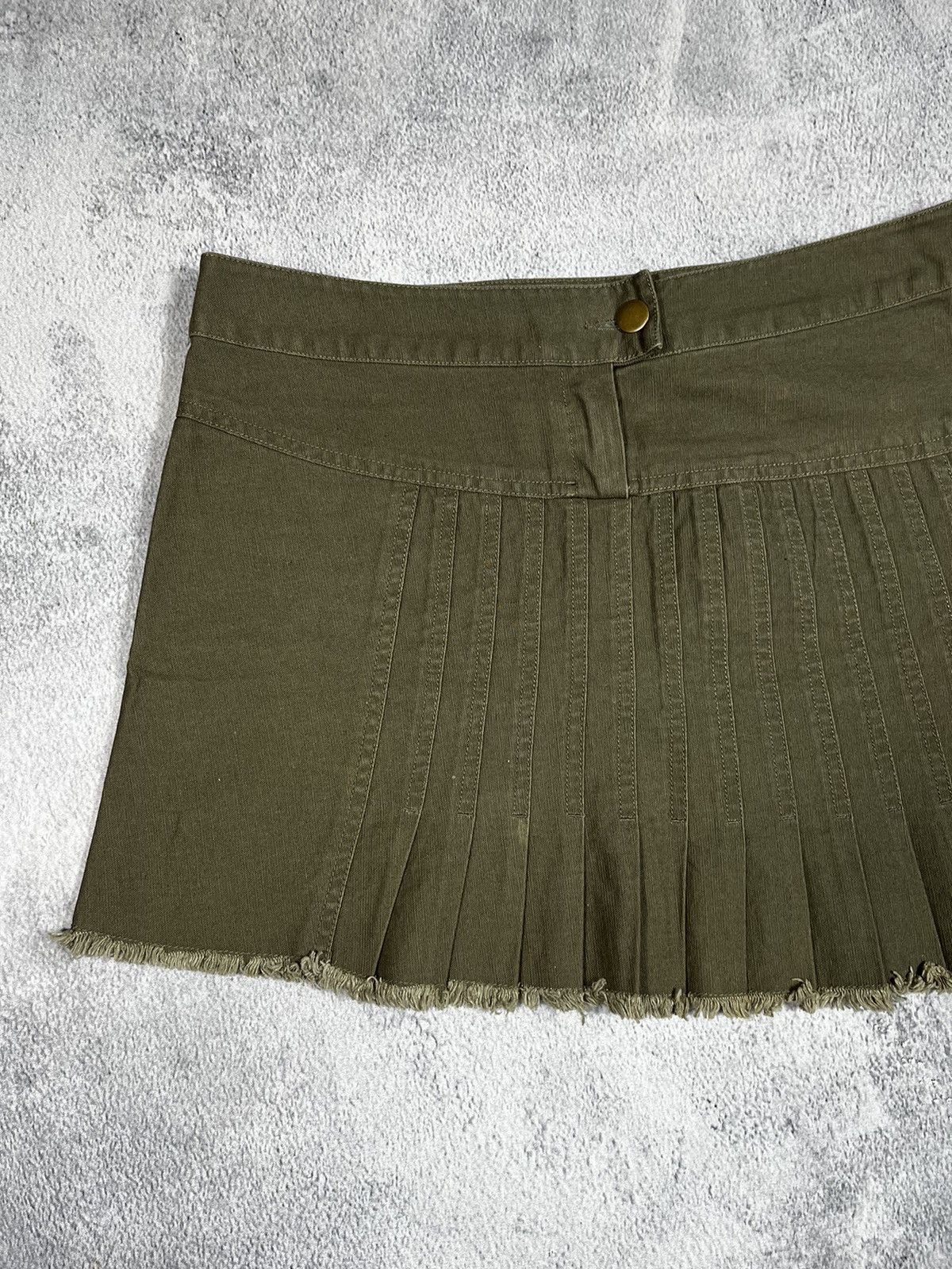 Japanese Brand × Vintage Vintage Y2K Japanese mini skirt streetwear asymmetric Size 28" / US 6 / IT 42 - 2 Thumbnail