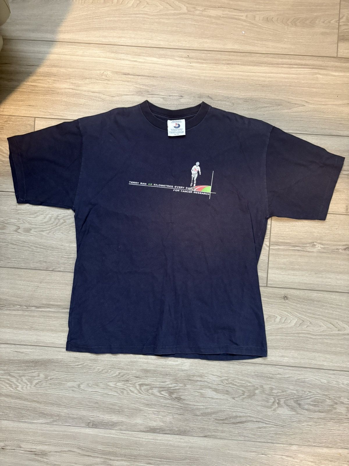 Vintage 1990s Vintage Terry Fox T-Shirt 90s Vintage Made in Canada T Size US XL / EU 56 / 4 - 1 Thumbnail